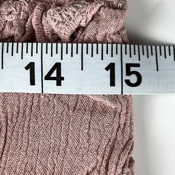 Aeropostale Eyelet Trim V-Neck Rose Pink Floral Ruffle Tank Top Sz: S - Picture 7 of 9